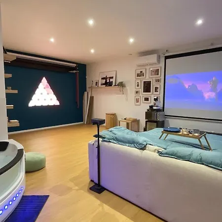 Capsule Nature & Photos - Jacuzzi - Netflix & Home Cinema - Ps5 & Jeu Thun-Saint-Martin Exterior photo