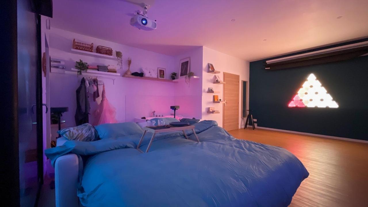 Capsule Nature & Photos - Jacuzzi - Netflix & Cinema - Ps5 & Jeu