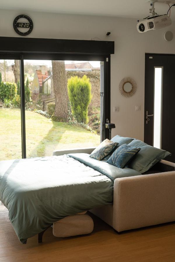 Apartment Capsule Nature & Photos - Jacuzzi - Netflix & Cinema - Ps5 & Jeu *