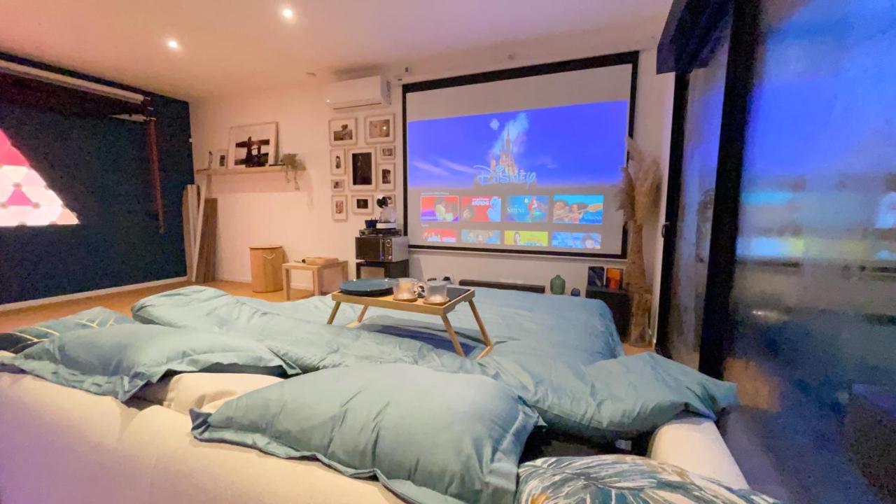 Capsule Nature & Photos - Jacuzzi - Netflix & Cinema - Ps5 & Jeu